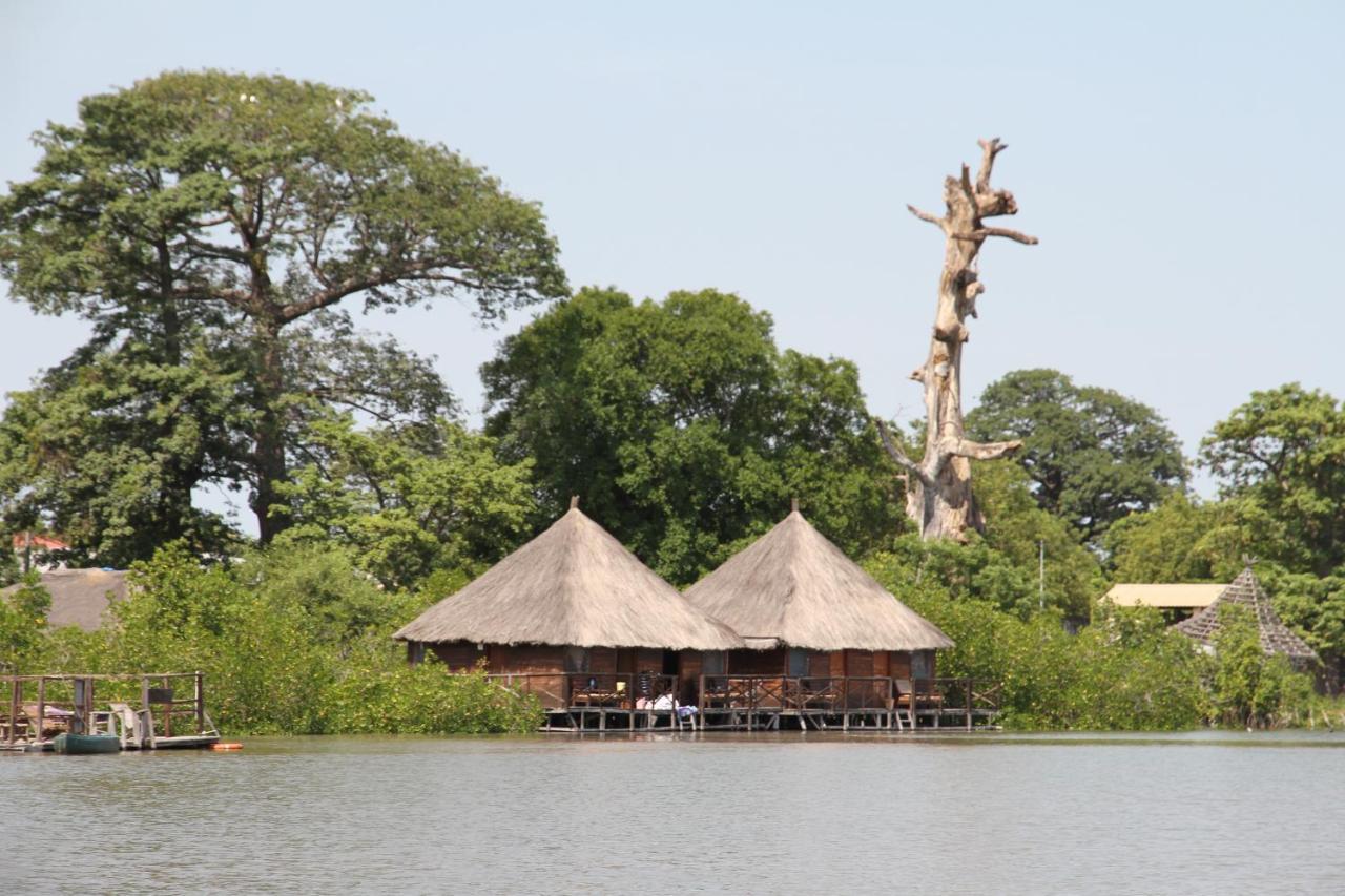 Bintang Bolong Lodge Ngoại thất bức ảnh