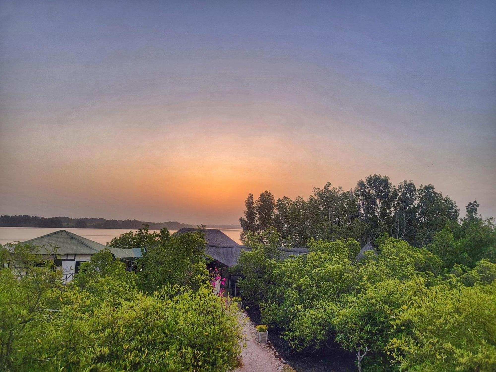 Bintang Bolong Lodge Ngoại thất bức ảnh