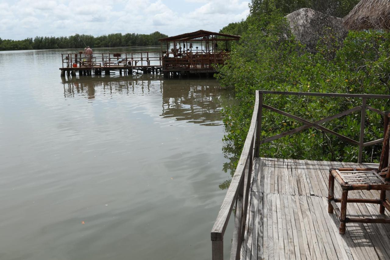 Bintang Bolong Lodge Ngoại thất bức ảnh